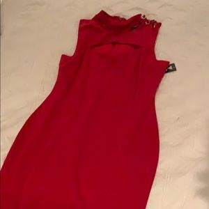 Guess brand new red cut out shoulder detail dress